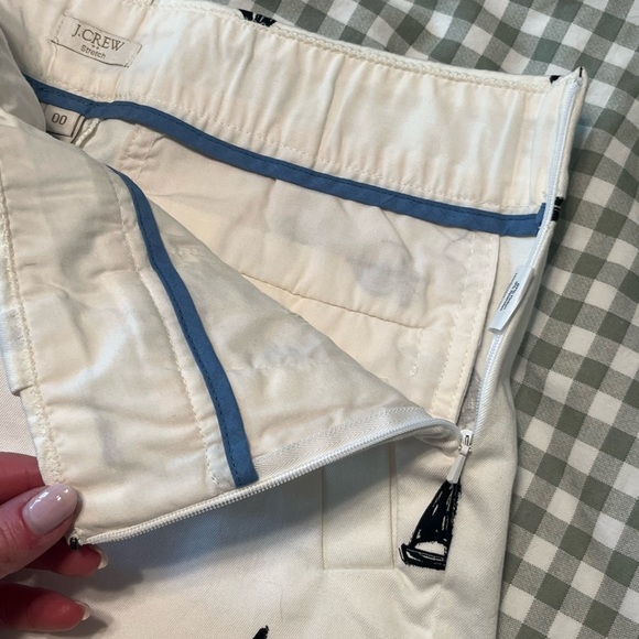 J. Crew White Sailboat Print Women's Chino Shorts - Picture 5 of 5